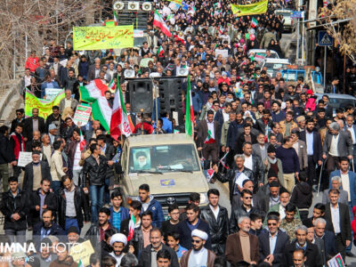 حضور در راهپیمایی ۲۲ بهمن تکلیف ملی و انقلابی است 