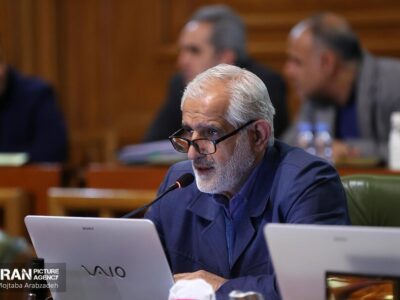 وزیر کشور با نرخ‌گذاری تاکسی‌های اینترنتی توسط مدیریت شهری موافقت کرده است/ تقدیر از شهرداری تهران