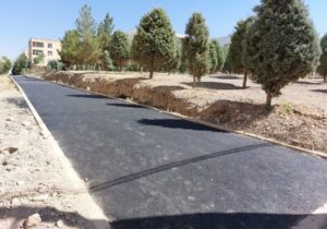 عملیات اجرای زیرسازی و روکش آسفالت خیابان تربیت ۸ واقع در حسن آباد