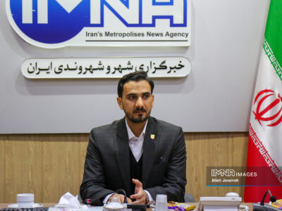 نظارت ویژه اکیپ‌های ستاد مهر در ساعات پیک ترافیک اصفهان