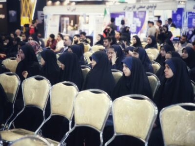 رقابت تنگاتنگ دانشجویان اصفهانی در رویداد ملی «ایده شو»