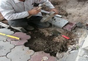 مرمت و اصلاح سنگفرش های تقاطع خیابان طالقانی با ۱۷ شهریور جدید