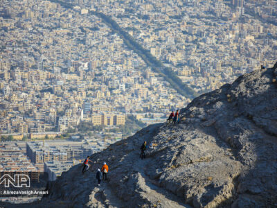 شهروندان از صعود انفرادی به قله کوه صفه بپرهیزند