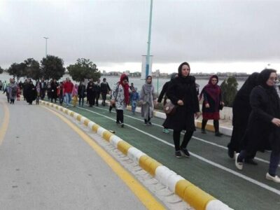 برگزاری همایش پیاده‌روی مناطق غربی تهران به میزبانی منطقه ۲۲