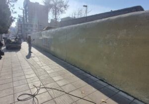 اجرای ۱۸۰۰ مترمربع رنگ آمیزی و امحا جداره‌های شهری