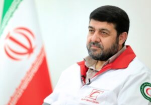 ۳۰۰ آمبولانس و ۶۰۰ خودروی نجات تا بهمن به ناوگان هلال احمر اضافه می‌شود/ تقدیر از شهرداری تهران