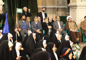 اجتماع ۲۵۰۰ نفری دختران نوجوان در مهدیه تهران