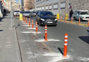 تعویض و نصب تجهیزات ترافیکی در خیابان شفاعیه