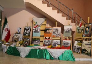 برپایی نمایشگاه هفته دفاع مقدس در فرهنگسرای الغدیر