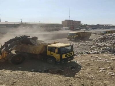 بسیج امکانات سازمان پسماند شهرداری برای حمل زباله از سایت میانی به مرکز دفن 