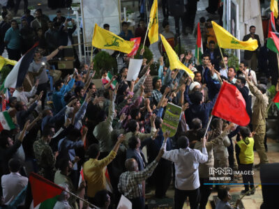 کاشانی‌ها در حمایت از مردم غیور فلسطین جشن پیروزی گرفتند