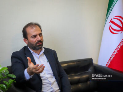 ضرر فرار سرمایه‌گذاران کمتر از فرونشست نیست/ توسعه ناوگان حمل‌ونقل اصفهان با عوارض سبز