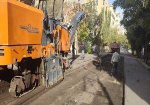 استمرار زیرسازی مسیر ۱۸ متری اول شرقی زعفرانیه