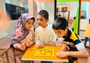  بازدید رایگان کودکان از مراکز علمی شهرداری منطقه یک با محوریت آموزش 