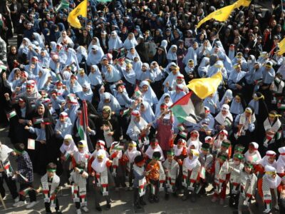 اجتماع هزارنفری دانش‌آموزان منطقه ۱۷ در حمایت از کوکان مظلوم عزه