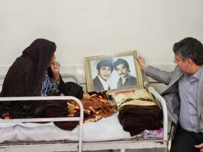 تقدیر از ۲ مادر شهید عملیات محرم در منطقه ۲ اصفهان