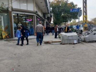 اجرای عملیات کف‌سازی خیابان اشکان توسط شهرداری منطقه ۶ تبریز 