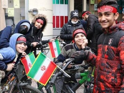 دانش‌آموزان شمال تهران در حمایت از مردم غزه رکاب زدند