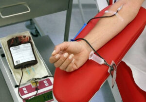 ۲ اهداکننده با گروه خونی نادر O بمبئی در استان فارس به نجات جان بیماری در استان یزد شتافتند
