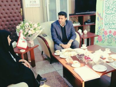 شهردار منطقه۷ میزبان مادربزرگوار شهیدان بهرامی شد