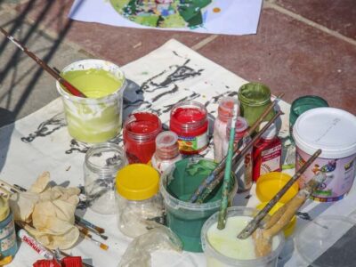 جشنواره رنگ‌آمیزی و نقاشی تخم مرغ ها و بشقاب های شهری